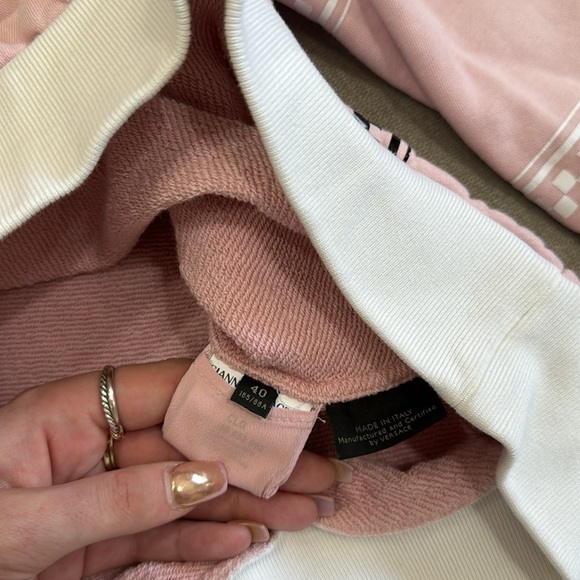 RARE Versace Pink Printed Sweater - Picture 8 of 10